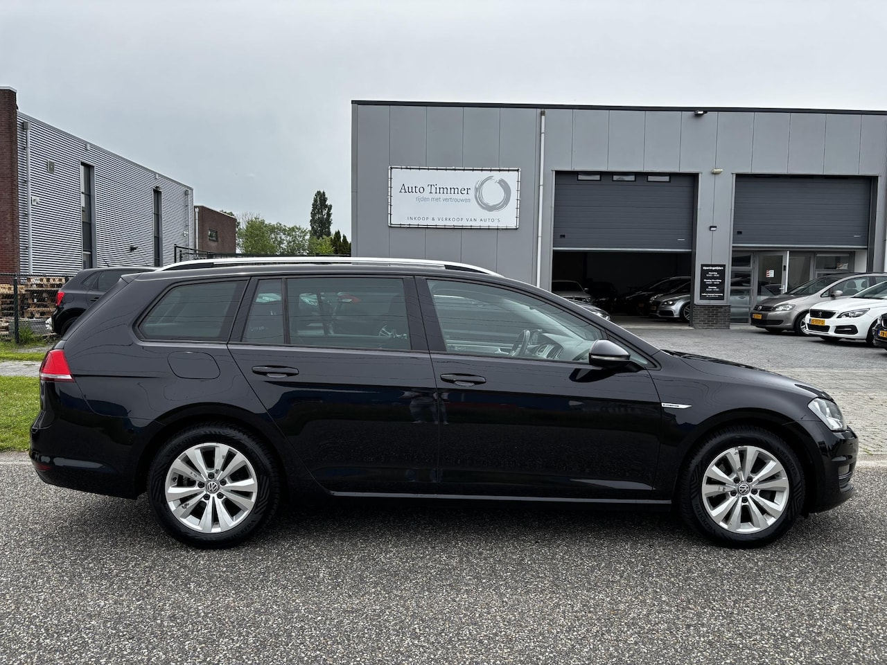 Volkswagen Golf Variant - 1.0 TSI Connected PDC, TREKHAAK Camera, CRUISE MOOIE AUTO!!! - AutoWereld.nl