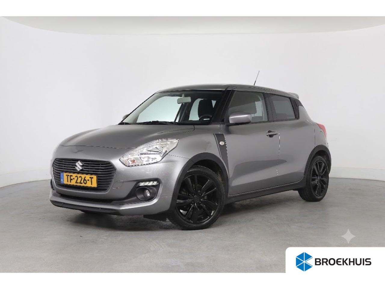 Suzuki Swift - 1.2 Sportline | Automaat | Stoelverwarming | Airco | Volledige historie | 17 lichtmetalen - AutoWereld.nl