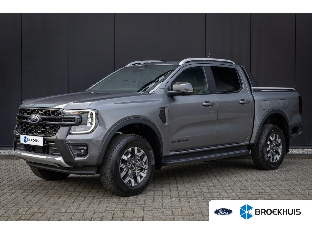 Ford Ranger - 2.3 Double Cab PHEV Wildtrak 2.3 Double Cab PHEV Wildtrak | Trekhaak | Elektrische Rollert - AutoWereld.nl