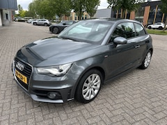 Audi A1 - 1.4 TFSI S edition NAVI CRUISE PDC STOELVW NAP