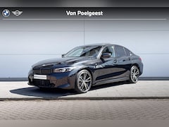 BMW 3-serie - Sedan 318i M-Sport M-Sport