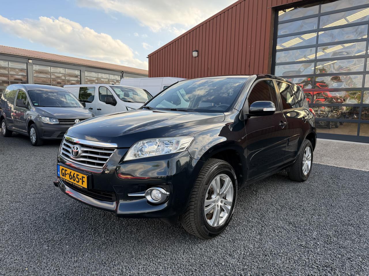 Toyota RAV4 - 2.0 VVT-I 4WD EXECUTIVE BUSINESS - AutoWereld.nl