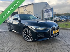 BMW 4-serie Coupé - 420i High Executive M-Pakket Trekhaak Full