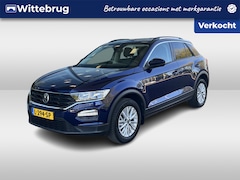 Volkswagen T-Roc - 1.0 TSI Style Business / Stoelverwarming / Adaptive Cruise / Navi / PDC
