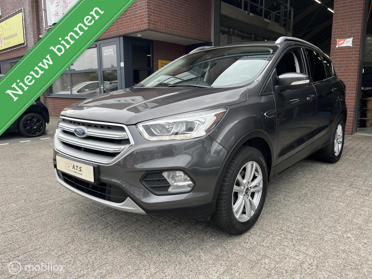 Ford Kuga - 1.5 EcoBoost Titanium NAVI*CAMERA*CRUISE*PDC* - AutoWereld.nl