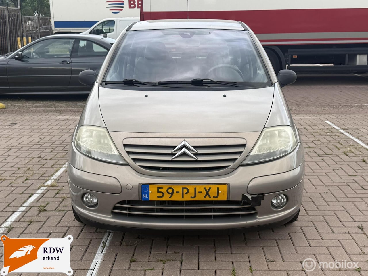 Citroën C3 - 1.4i Différence|AUTOMAAT|CLIMA| LEER|NEW APK - AutoWereld.nl