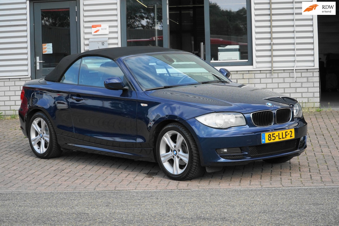 BMW 1-serie Cabrio - 118i Executive ZEER NETTE AUTO - AutoWereld.nl