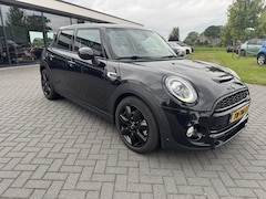 MINI 5-Deurs - 2.0 Cooper S Pepper