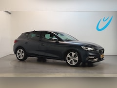 SEAT Leon - 1.5 TSI 150pk FR Business Intense Camera Stoelverwarming Adaptive Cruise Sfeerverlichting