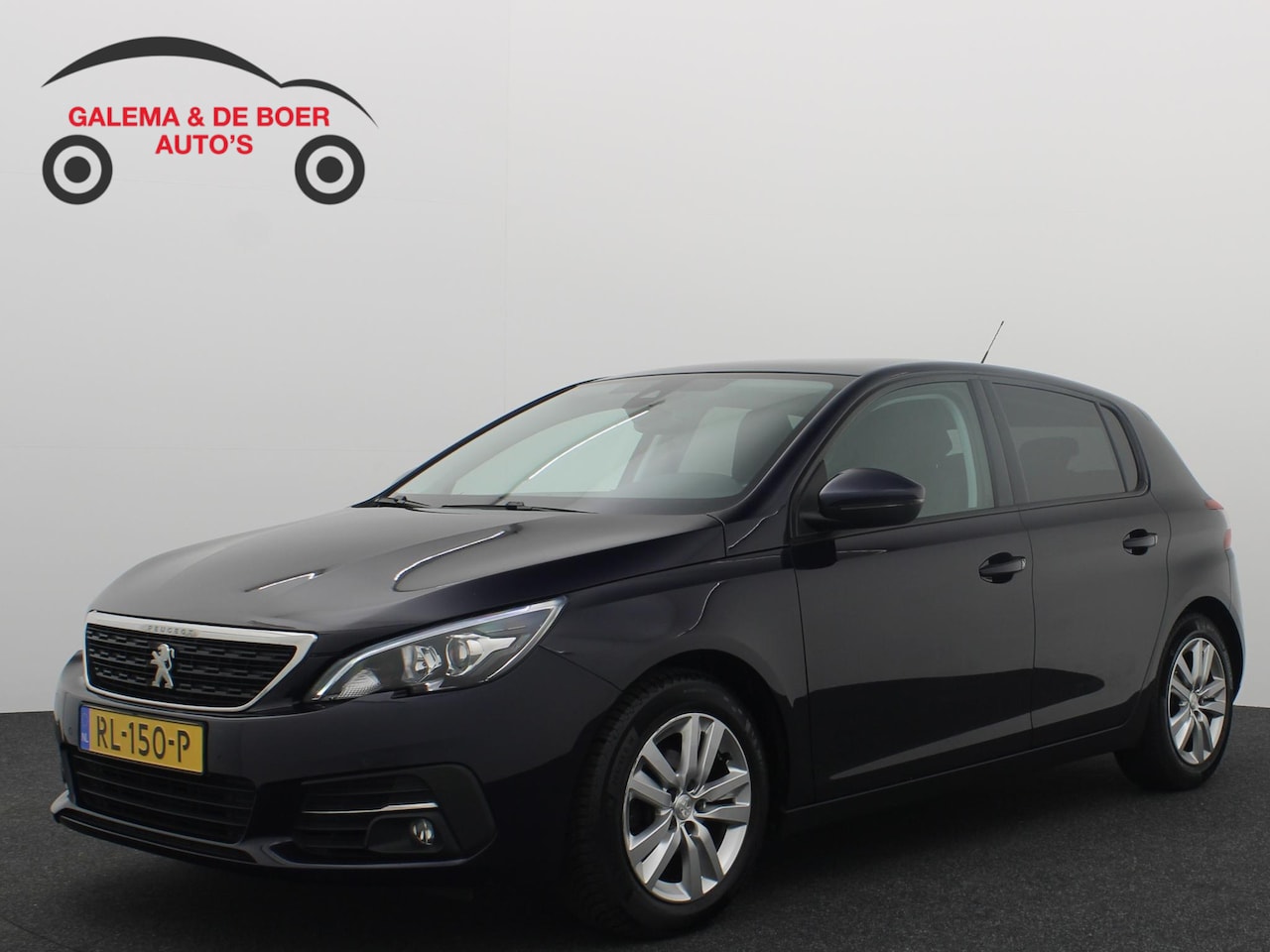 Peugeot 308 - 1.2 PureTech Blue Lease Executive TREKHAAK / PANORAMADAK / CAMERA / CARPLAY / NAVI / CLIMA - AutoWereld.nl