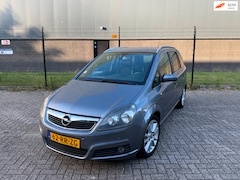 Opel Zafira - 2.2 Cosmo *Airco-Trekhaak-7 Persoons