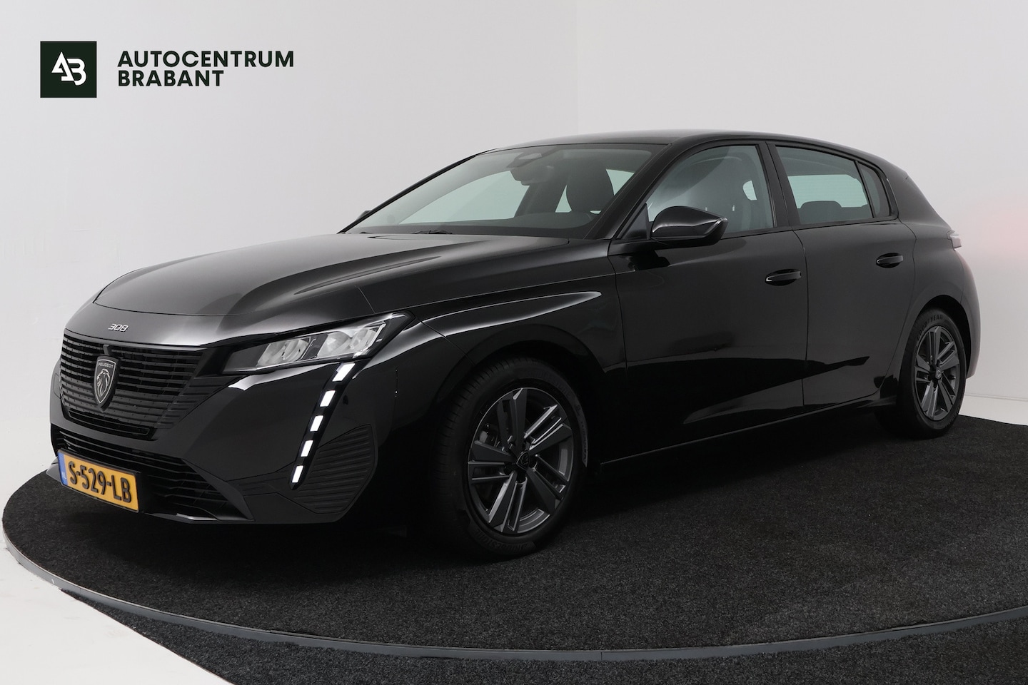 Peugeot 308 - 1.2 PureTech Active Pack Business (NAVIGATIE, STOELVERWARMING, CRUISE CONTROL, PARKEERSENS - AutoWereld.nl
