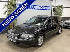 Volvo V70 - 2.4 Edition II // Apk tot 22-11-2026 // goed rijdend en netjes