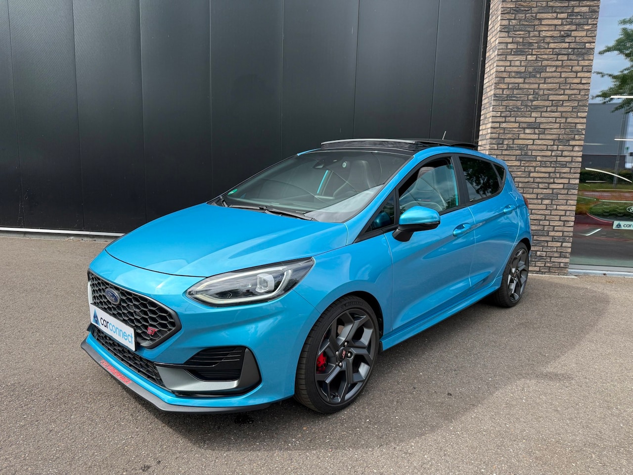 Ford Fiesta - 1.5 Eco 200pk ST-X Navi, Panorama, Winter pack, Performance pack BOMVOL! - AutoWereld.nl
