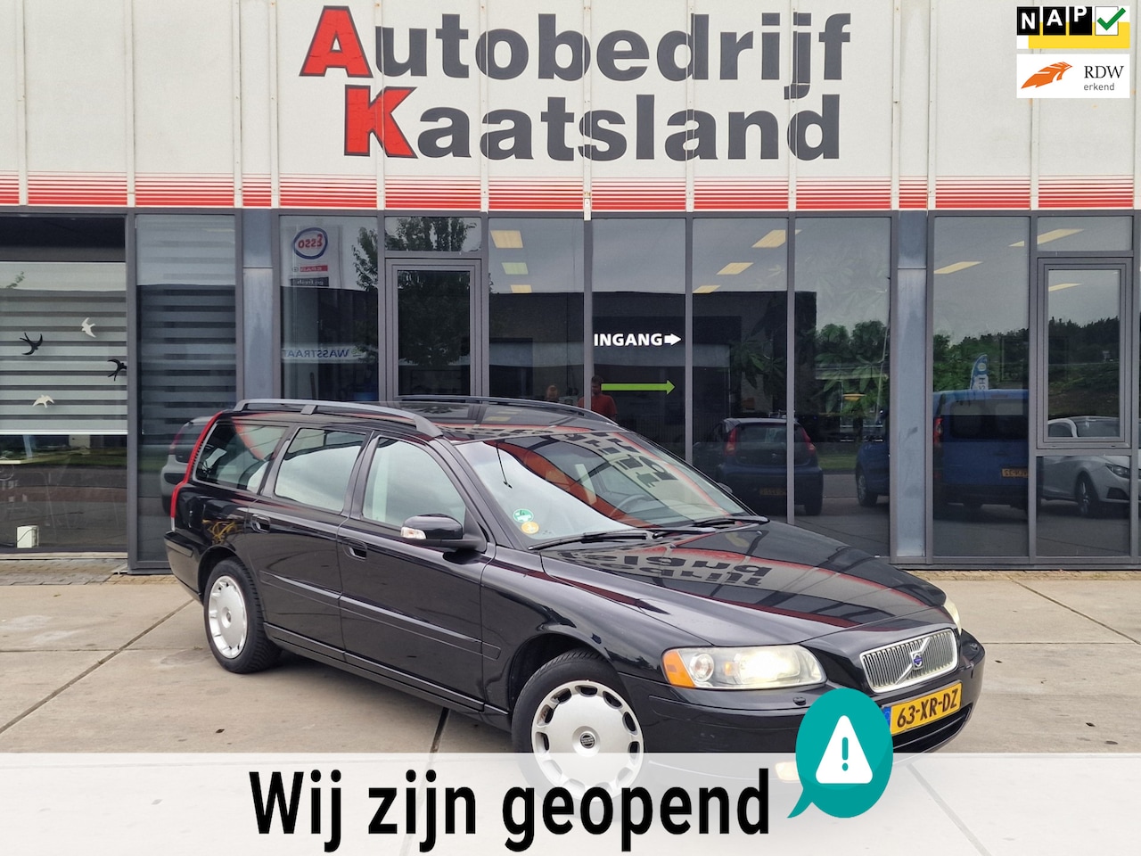 Volvo V70 - 2.4D Edition Classic - Leer - Electr Ramen - - AutoWereld.nl