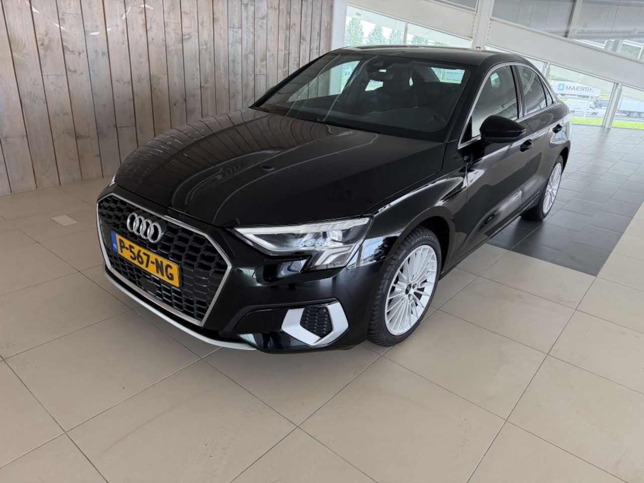 Audi A3 Limousine - 30 TFSI Adv edition - AutoWereld.nl