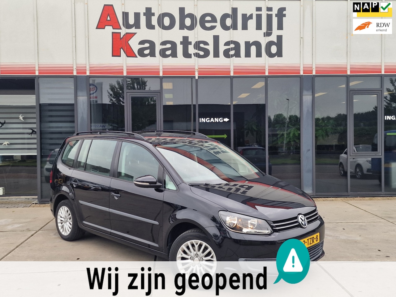 Volkswagen Touran - 1.2 TSI Trendline BlueMotion - Navi - Clima - Cruise - - AutoWereld.nl