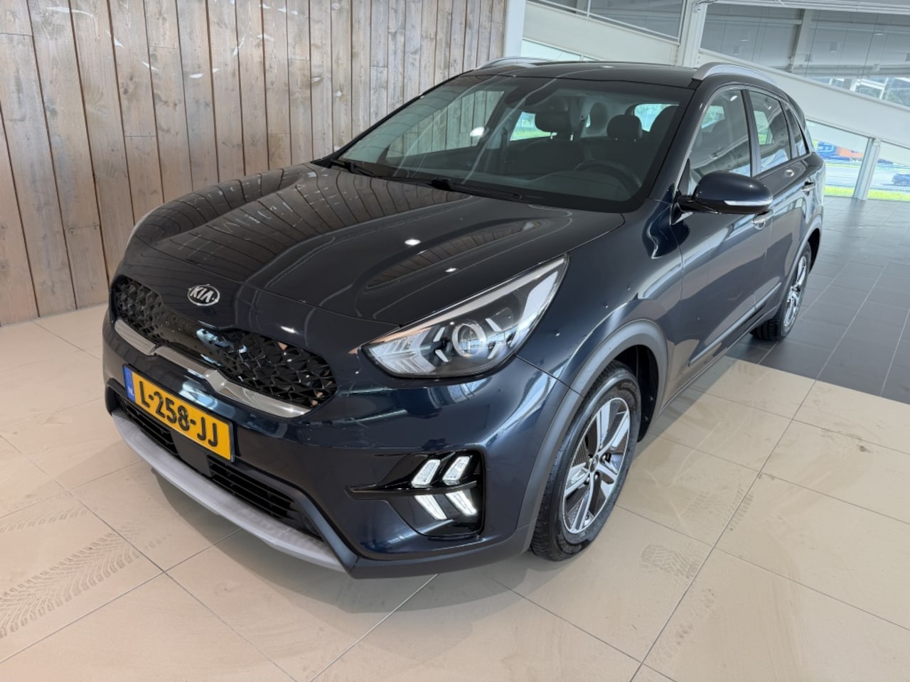 Kia Niro - 1.6 GDi H. DynamicL. - AutoWereld.nl