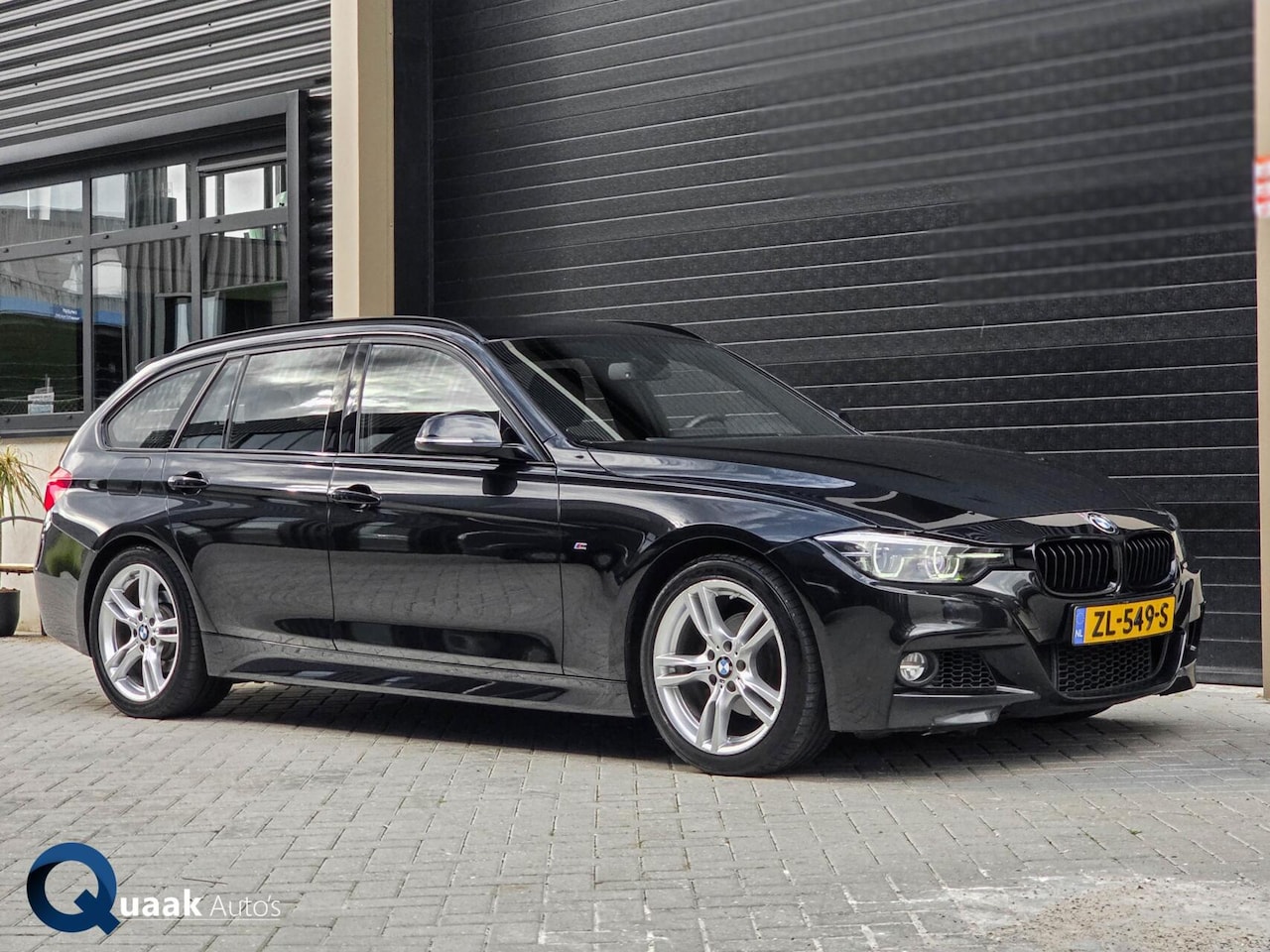 BMW 3-serie Touring - 318i M-Sport | LEER | LED | STOELVERW. | NAP - AutoWereld.nl