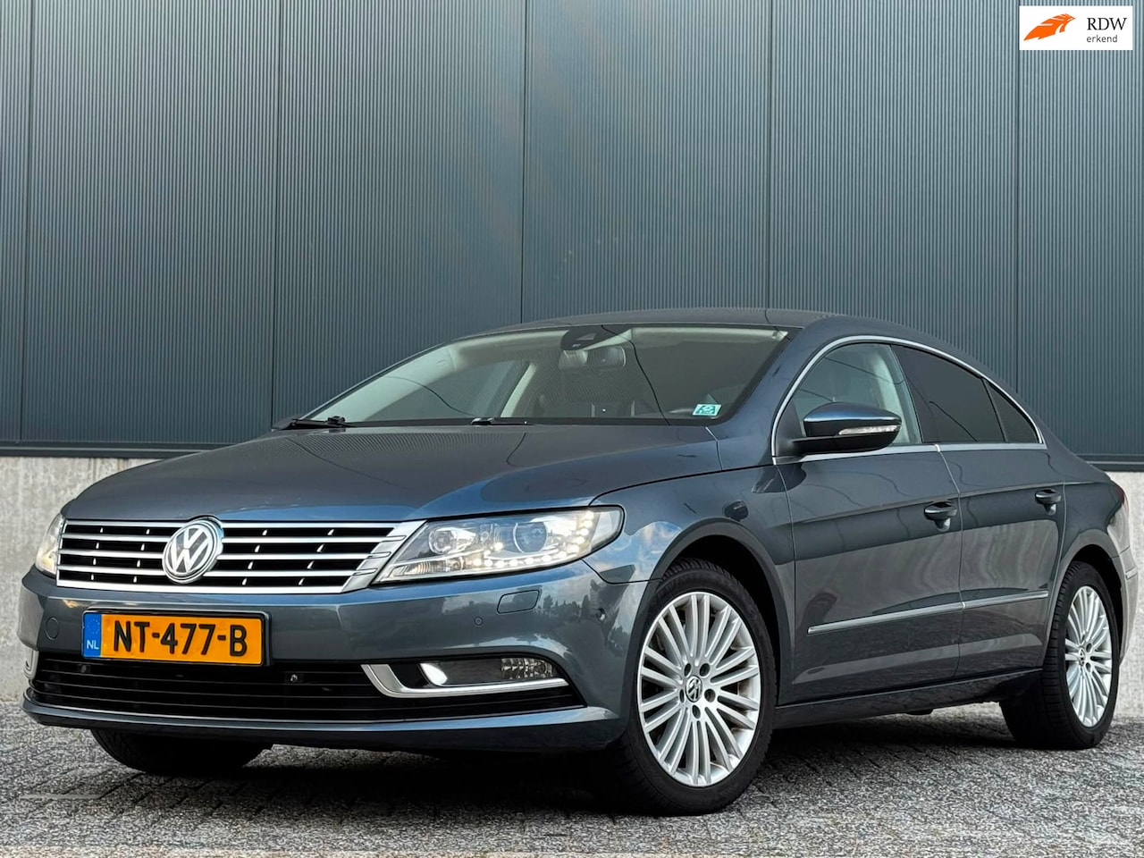 Volkswagen CC - 3.6 V6 4Motion|AUT|XENON|NAVI|LEDER|PSENSOR| - AutoWereld.nl