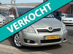 Toyota Verso - 1.8 VVT-i Luna 7 Persoons | Dealer onderhouden | Lederen bekleding | Trekhaak | Navigatie