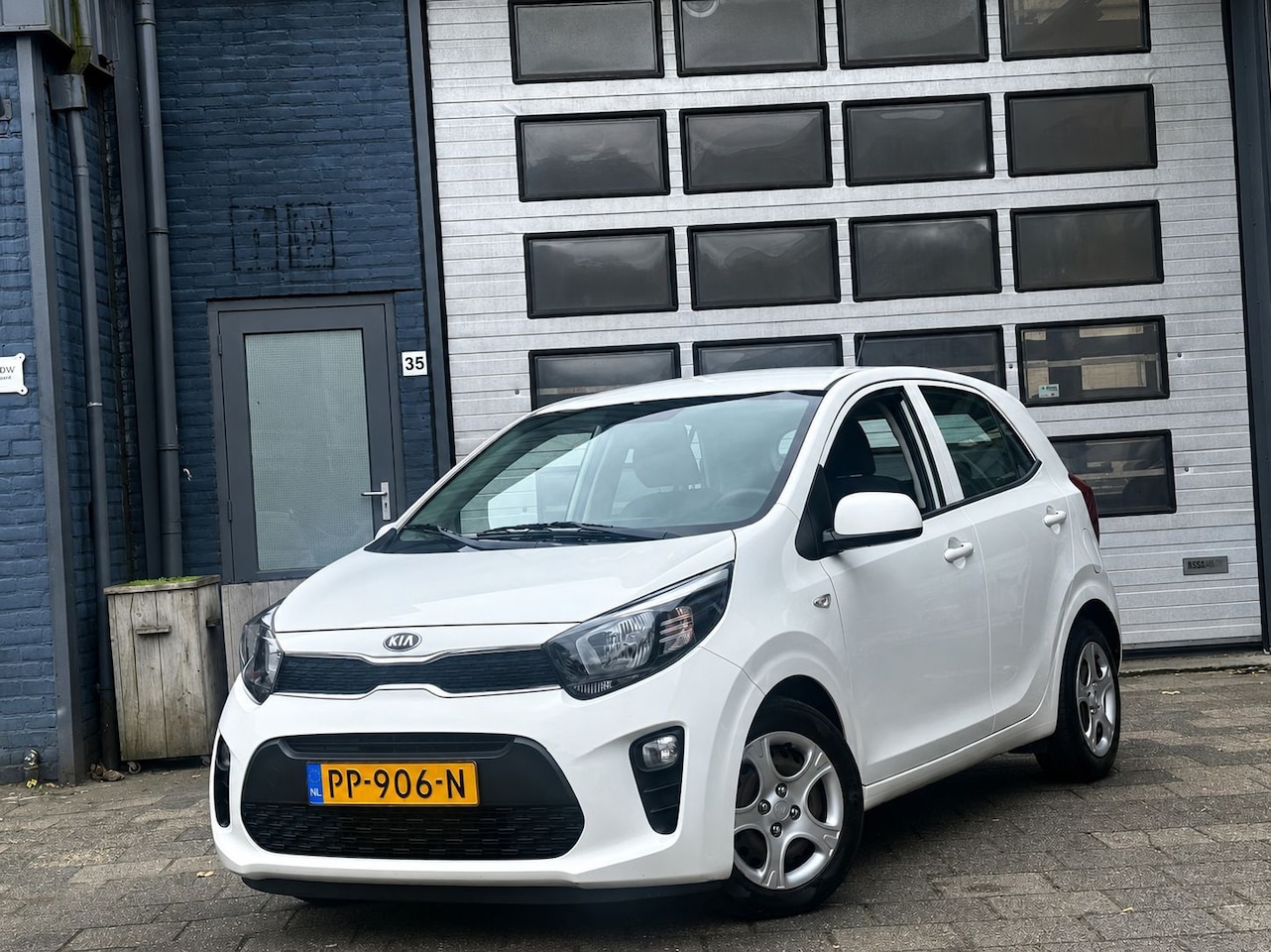 Kia Picanto - 1.0 CVVT ComfortLine | Airco | Navi | Camera | Cruise | N.A.P - AutoWereld.nl