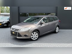 Ford Focus Wagon - 1.6 TI-VCT Titanium Airco|PDC Achter|Automaat||Trekhaak