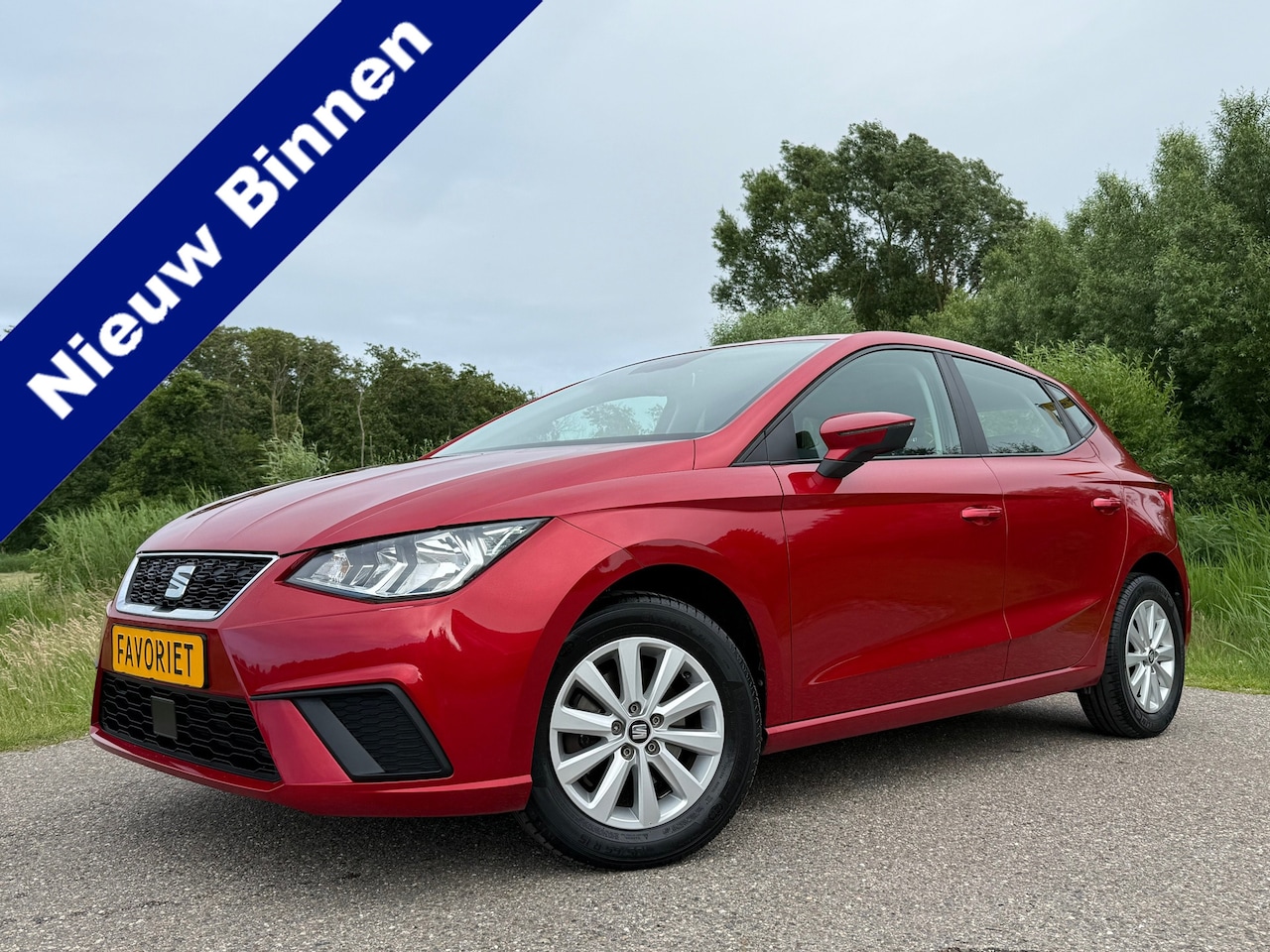 SEAT Ibiza - 1.0 TSI Style Business Intense Automaat | Apple CarPlay/Android Auto | Clima | Stoelvewarm - AutoWereld.nl