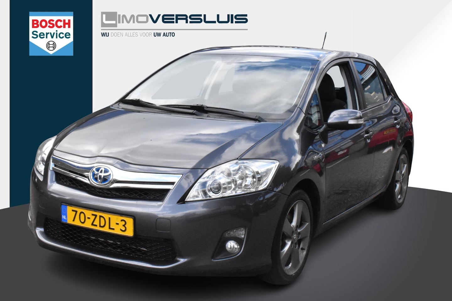 Toyota Auris - 1.8 Full Hybrid Executive Business Navigatie | Camera | Keyless | Half-Leder | Whatsapp 06 - AutoWereld.nl