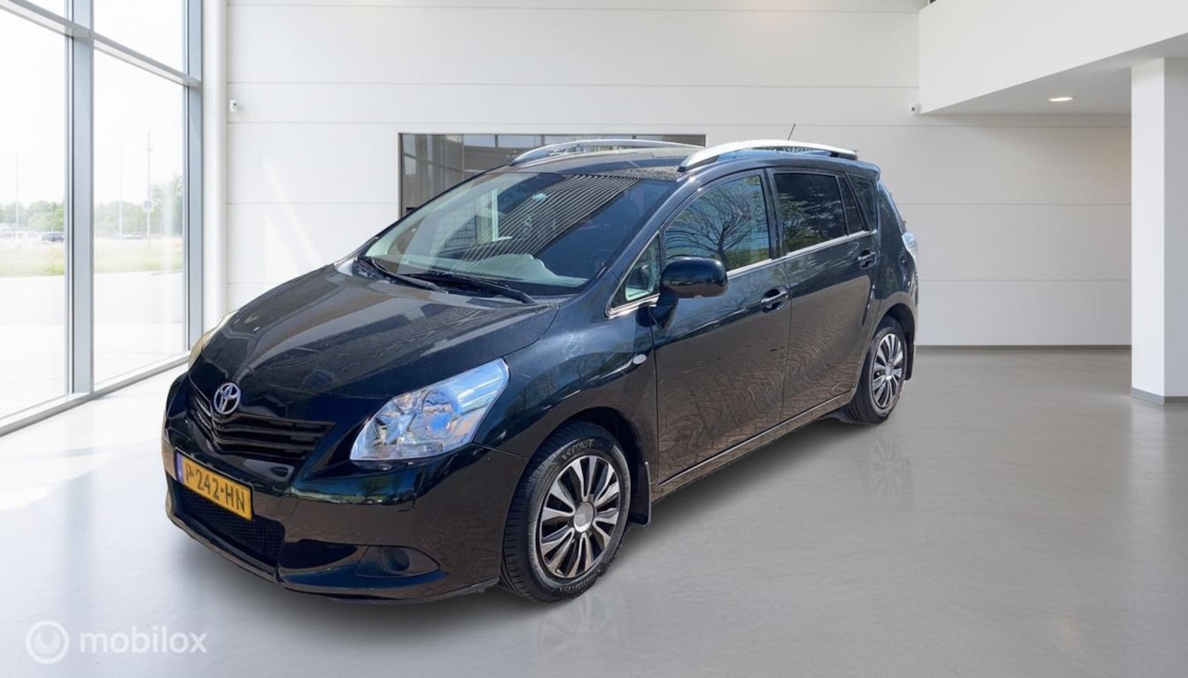 Toyota Verso - 1.6 VVT-i Comfort 7p. Airco | Trekhaak - AutoWereld.nl