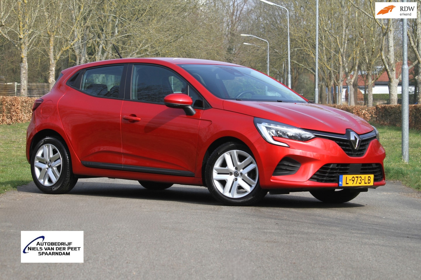 Renault Clio - 1.0 TCe Zen / Van 1e eigenaar / Airco / Cruise control / Multimedia systeem / Lane assist - AutoWereld.nl