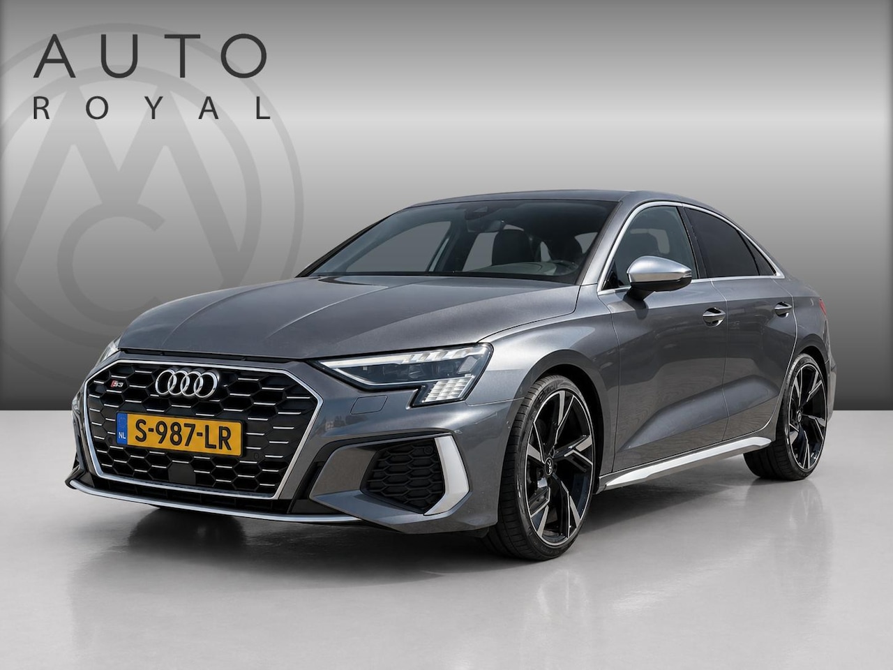 Audi S3 - Limousine 310 pk Quattro S-Line MATRIX KOPLAMPEN | F1-FLIPPERS | CAMERA | RS STOELEN | NAV - AutoWereld.nl