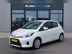 Toyota Yaris - 1.5 Full Hybrid Aspiration AUTOMAAT Clima, Camera, Cruise, Dealer onderhouden