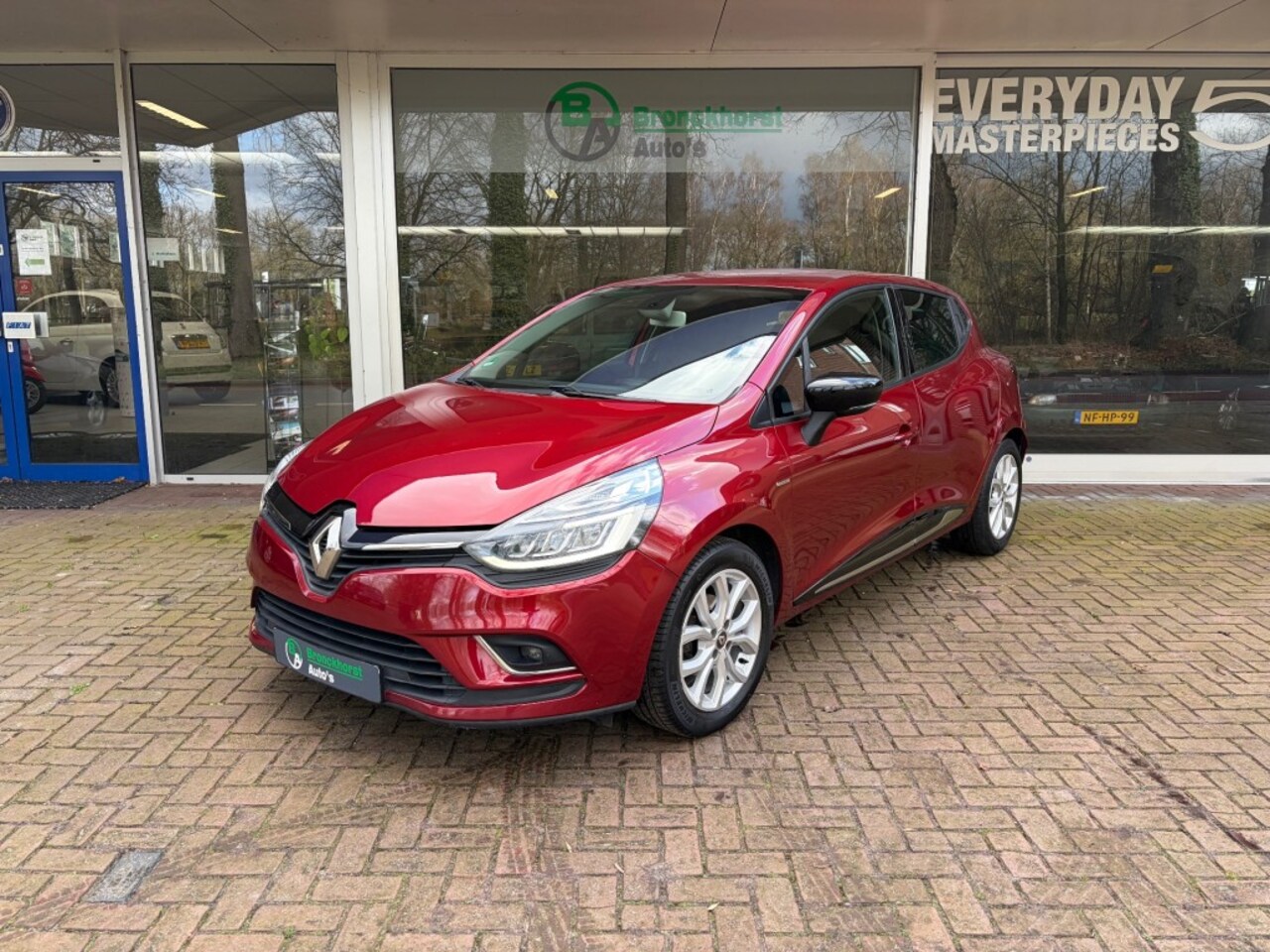 Renault Clio - 0.9 TCe Intens 0.9 TCE INTENS - AutoWereld.nl
