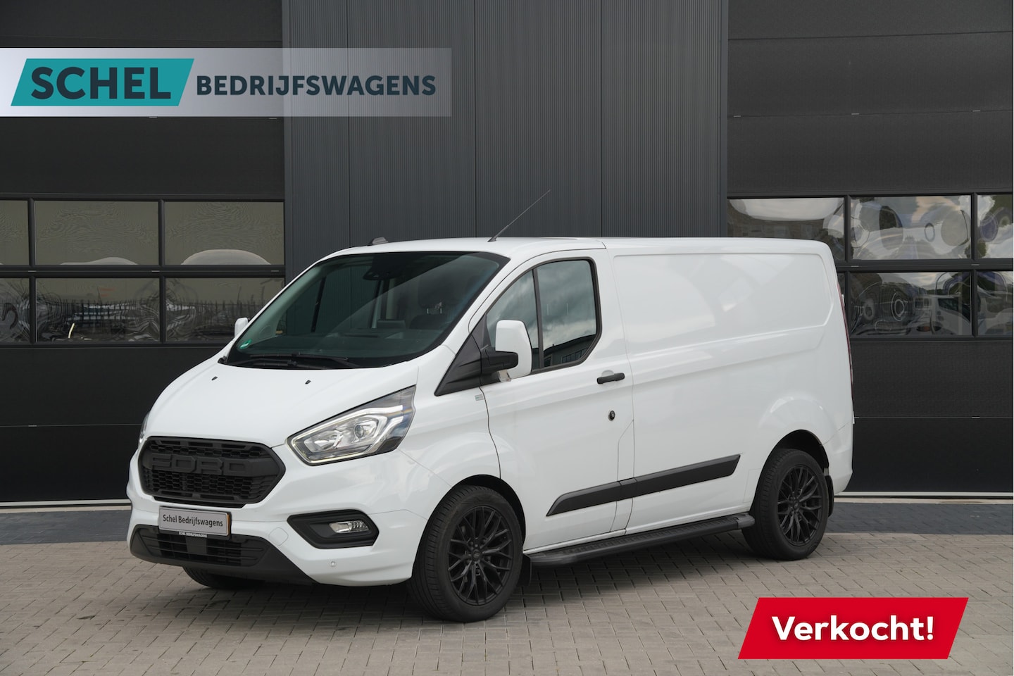 Ford Transit Custom - 300 2.0 TDCI L1H1 Trend 130pk - Trekhaak - Carplay - Stoelverwarming - Cruise - Sidesteps - AutoWereld.nl