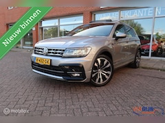 Volkswagen Tiguan - 1.5 TSI ACT R-Line Pano Navi Carplay ACC