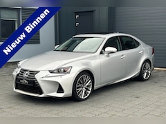 Lexus IS - 300h Hybrid Sport Edition SUNROOF LEER 18"