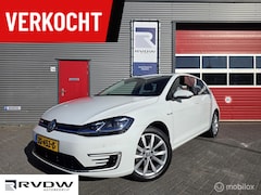 Volkswagen e-Golf - - 136pk E-DITION| Navigatie | PDC | Adaptive Cruise
