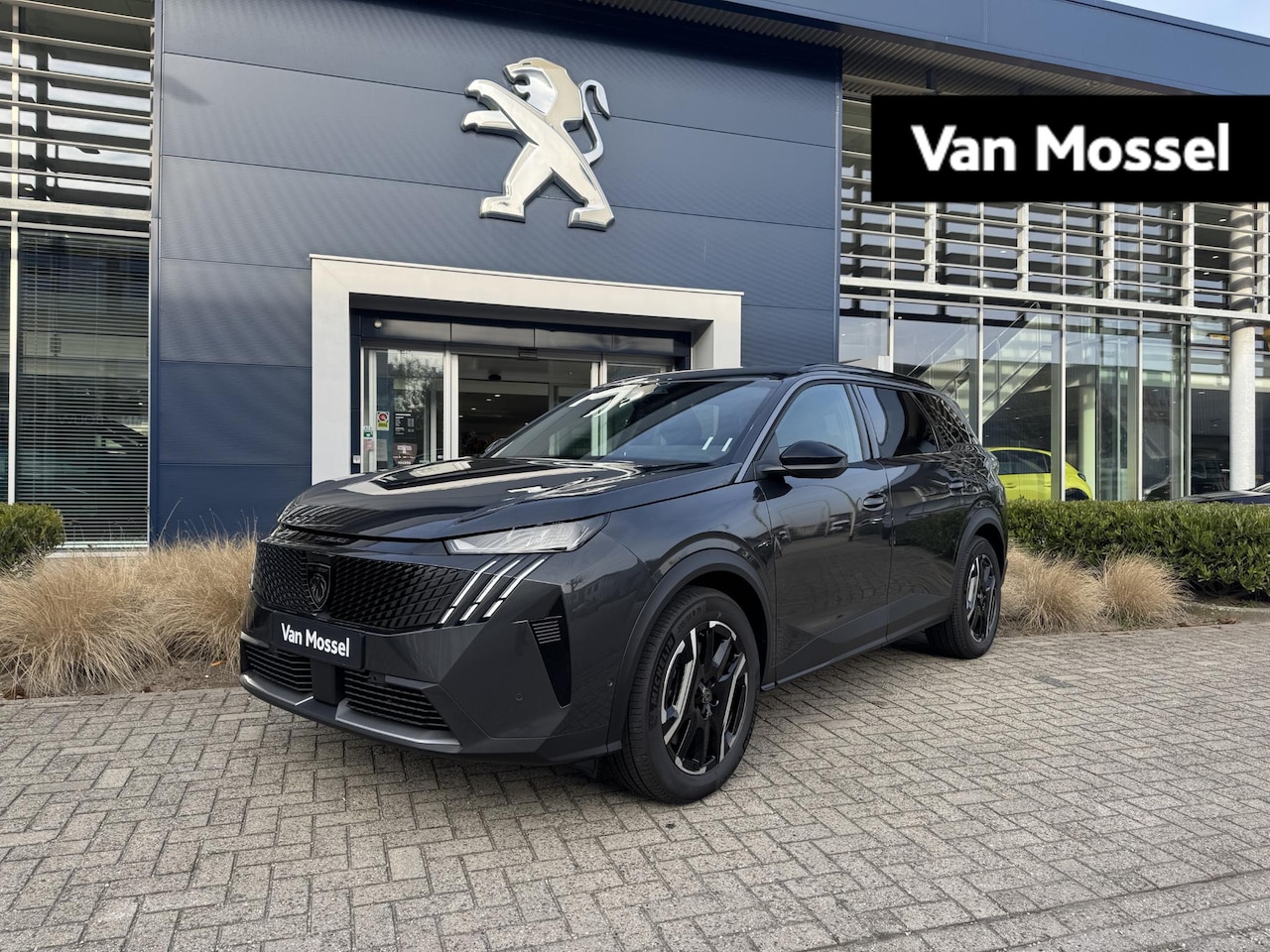 Peugeot e-5008 - Allure Avantage 73 kWh 7p | AUTOMAAT l Voorraad l Trekhaak l 360 vision & Drive Assist Pac - AutoWereld.nl