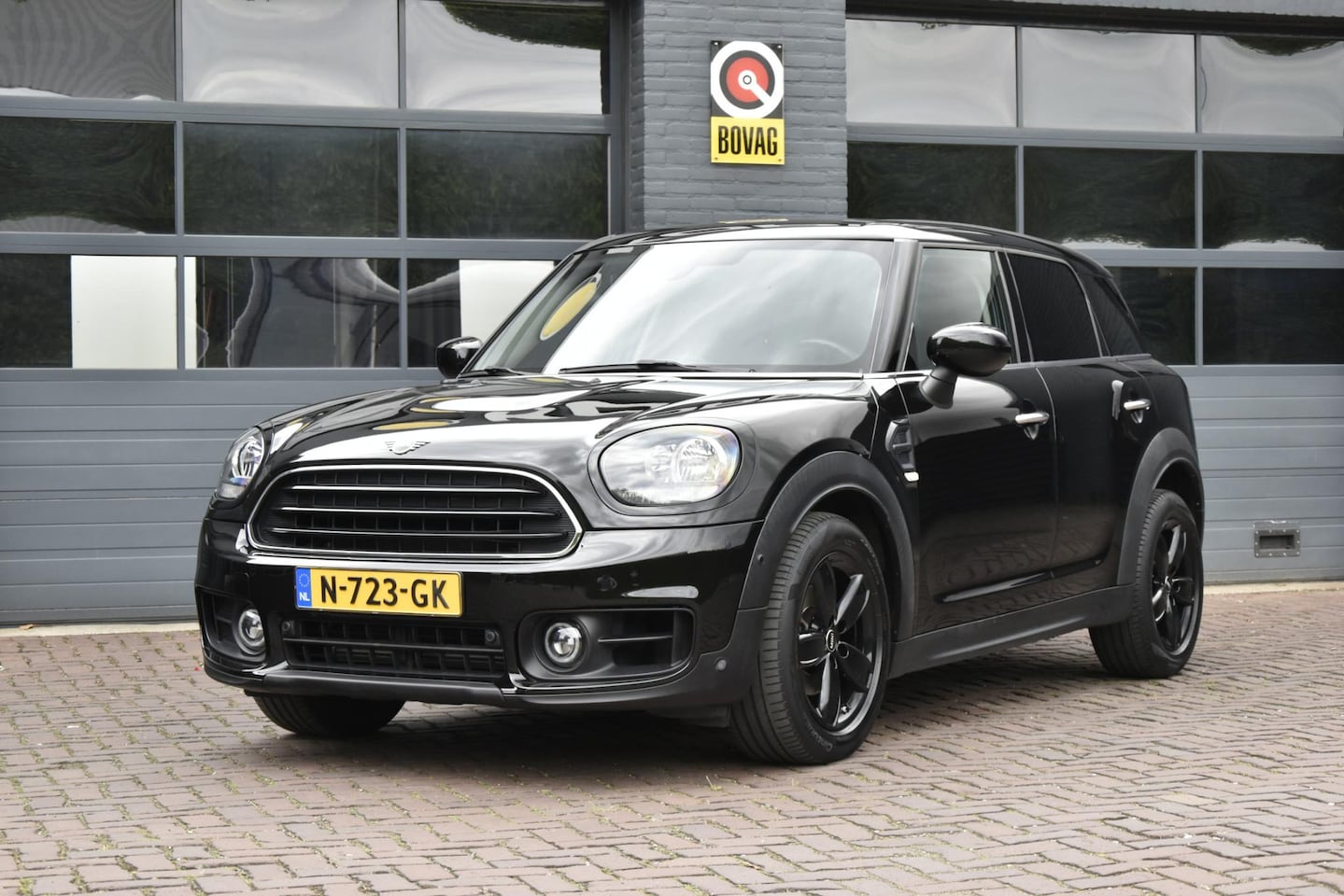 MINI Countryman - 1.5 One Black Edition Automaat - AutoWereld.nl