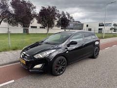 Hyundai i30 Wagon - 1.6 GDI i-Motion Black-edition/Airco/nap/apk 8-2027