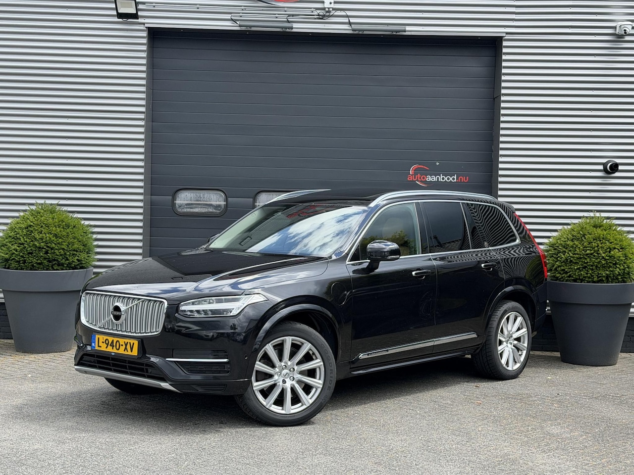 Volvo XC90 - 2.0 T8 Twin Engine AWD Inscription 7P | Panoramadak | Luchtvering | Stoel/Stuurverwarming - AutoWereld.nl