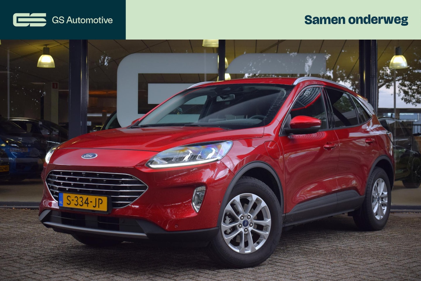 Ford Kuga - 2.5 PHEV Titanium met WINTERPACK|NAVIGATIE|CAMERA - AutoWereld.nl