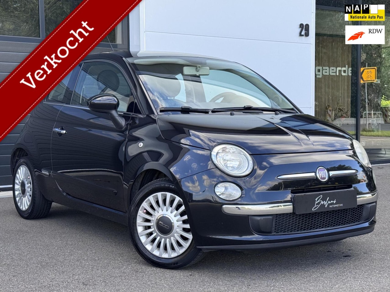 Fiat 500 - 1.2 Lounge Carplay | Panodak | Org NL | NAP! - AutoWereld.nl