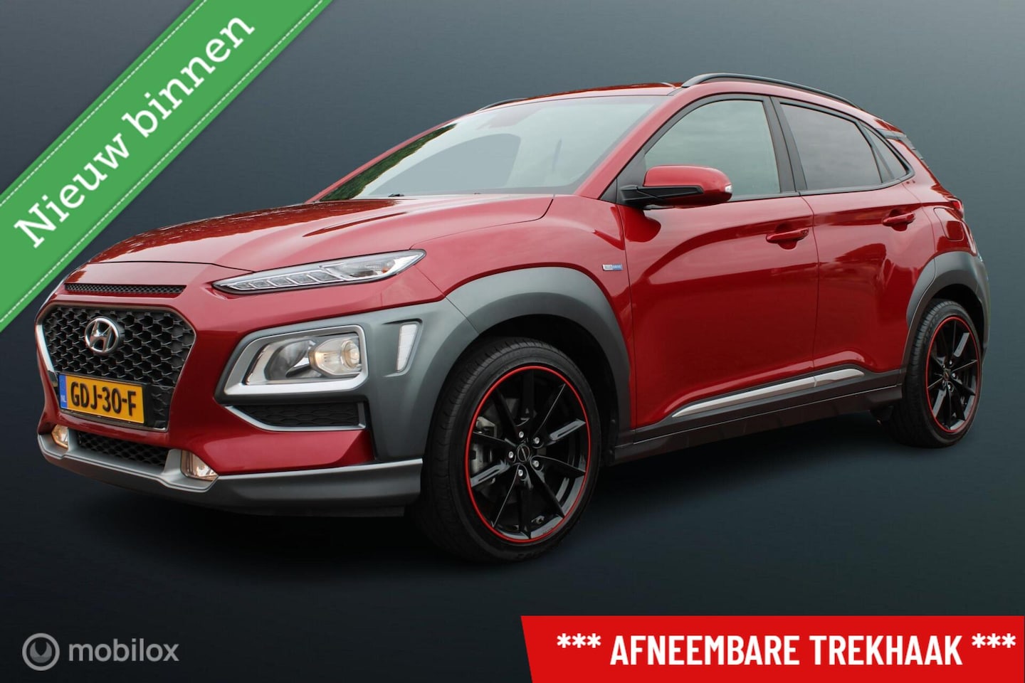 Hyundai Kona - 1.6 GDI HEV Fashion Sport, Rosso Color Package, Trekhaak, Donker glas + zwarte hemel, Navi - AutoWereld.nl