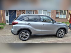 Suzuki Vitara - 1.5 Hybrid Style Rhino Edition Suzuki Vitara 1.5 Hybrid Select Automaat | 115PK |  Panoramadak | Camera | Keyless |