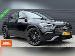 Mercedes-Benz GLA-Klasse - 200 AMG Line Black Pano.dak/Burmester/Carbon