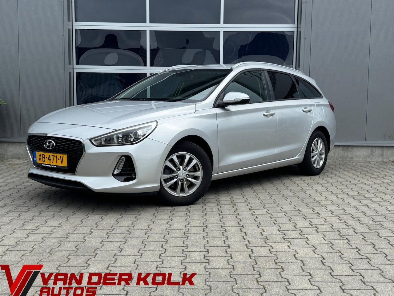 Hyundai i30 Wagon - 1.4 T-GDI Comfort | LED | Camera | Navigatie | Trekhaak | Climate | Cruise - AutoWereld.nl