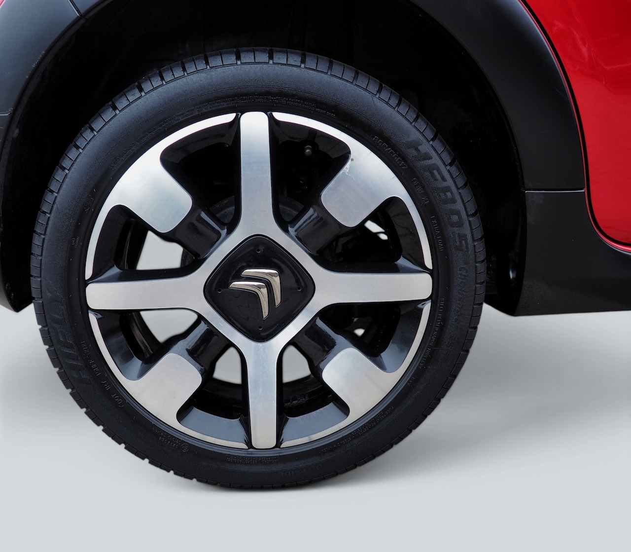 Citroën C3 - 1.2 PureTech Shine CLIMA CAMERA PARKEER S.