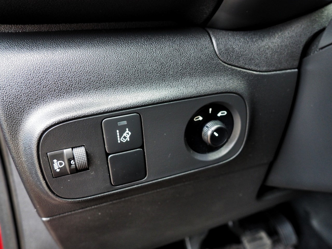 Citroën C3 - 1.2 PureTech Shine CLIMA CAMERA PARKEER S.